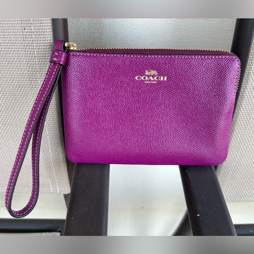 Coach Purple/Magenta Leather Wristlet